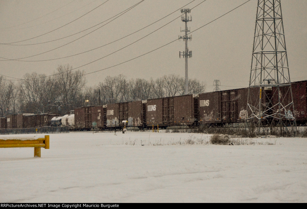 Train arriving to Oakwood yard